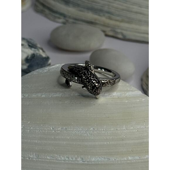 925 Sterling Silver Dolphin Diamond Ring Size 7 - Picture 2 of 9